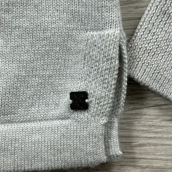 One Grey Day Superfine Merino Wool Grey Sweater - Picture 5 of 9